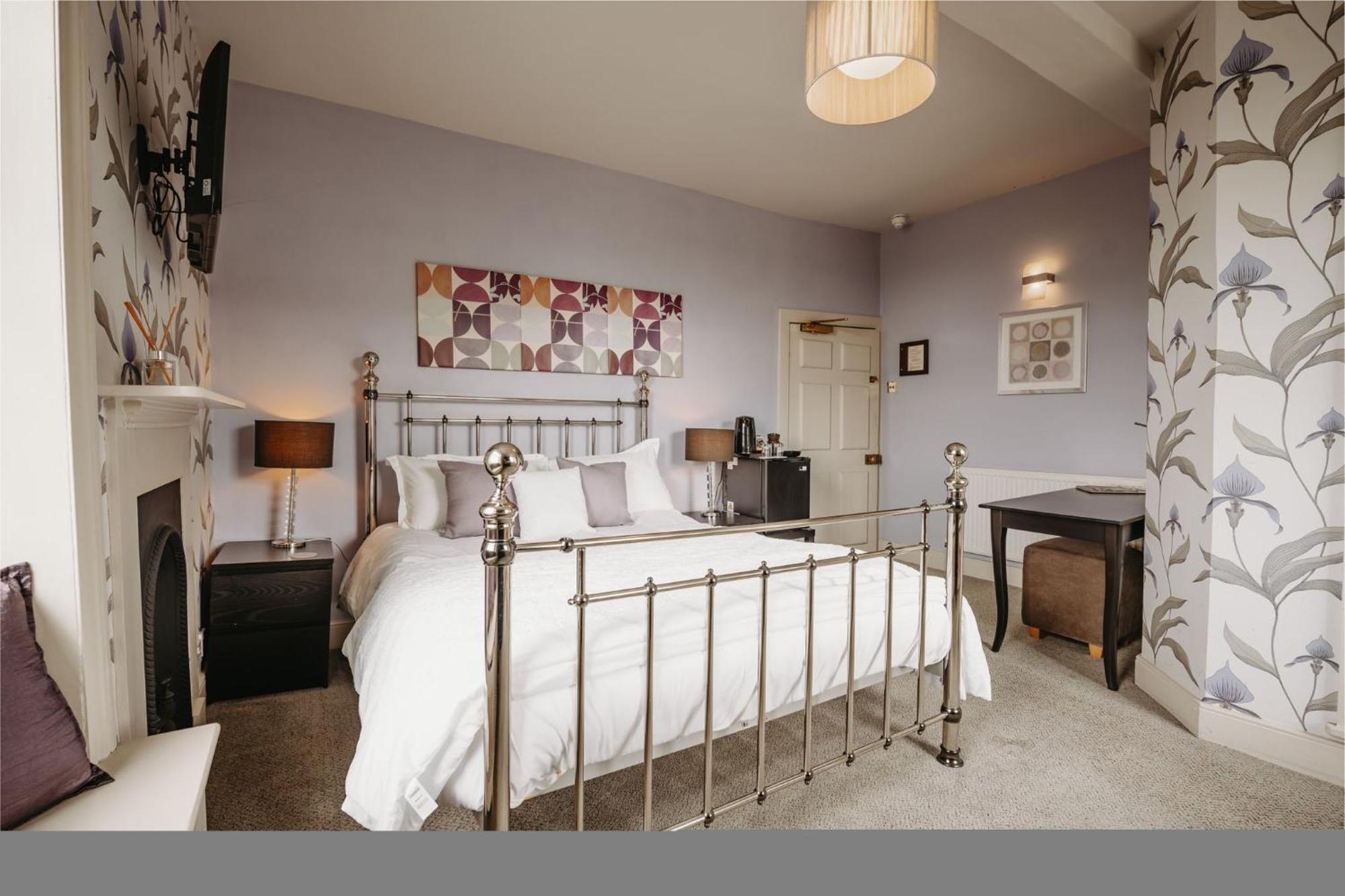 Old Orleton Inn ウェリントン エクステリア 写真