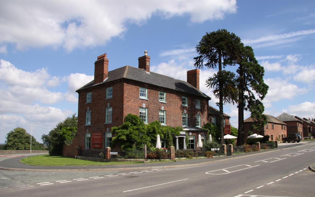 Old Orleton Inn ウェリントン エクステリア 写真